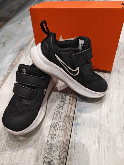Детски маратонки NIKE