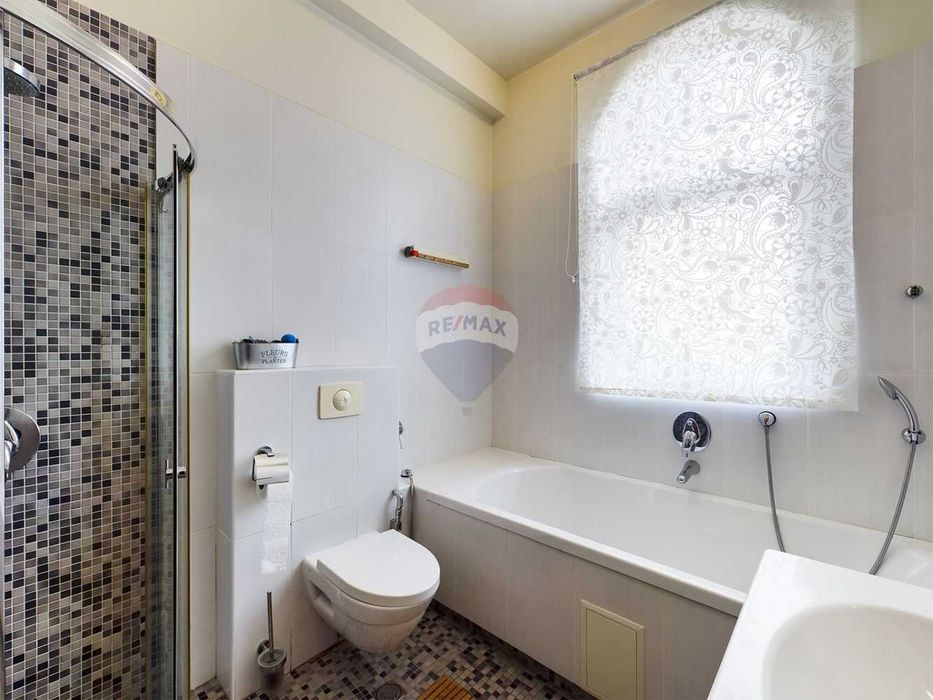 Продава се Къща в Балчик - 223 кв.м за 2691 €/кв.м - Снимка #21