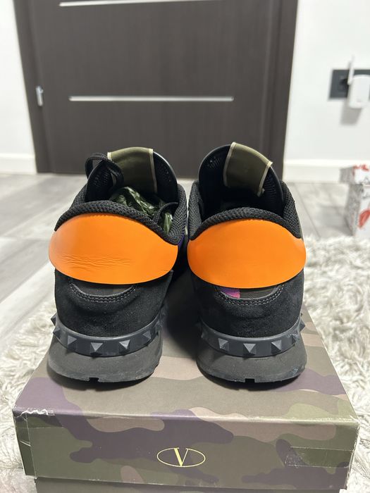 Vand Valentino Garavani Rockrunner URGENT