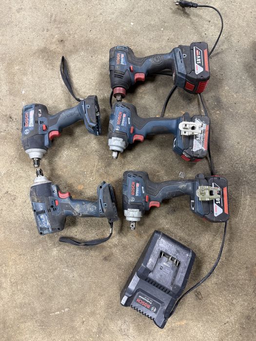 Pistol impact boch 400lei bucata