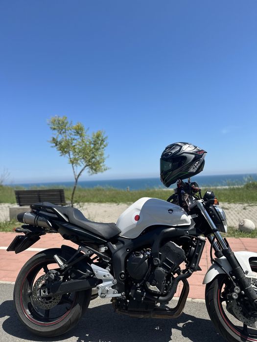 Yamaha Fz6 s2.