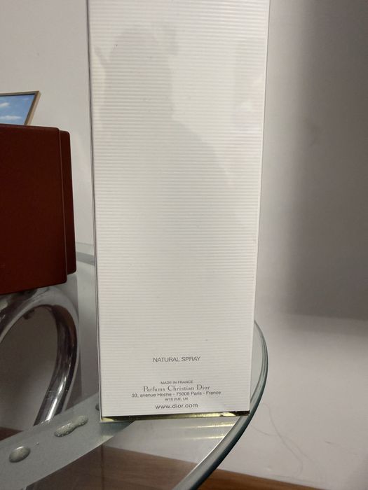 Parfumuri dama barbat