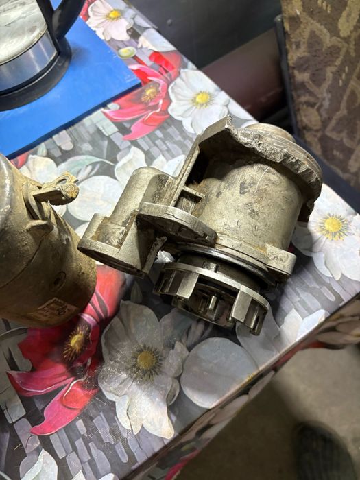 ДАФ-105 стартера три штуки