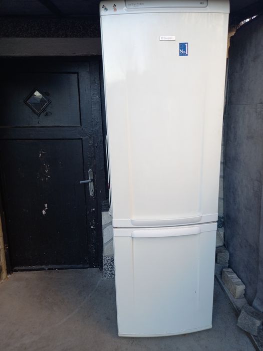 Елекролукс хладилник