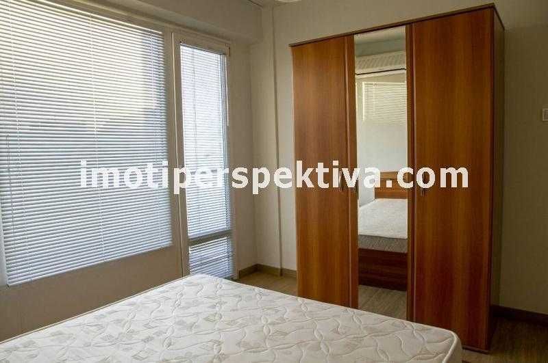 Продава се Тристаен апартамент в Пловдив, Кючук Париж - 64 кв.м за 1532 €/кв.м - Снимка #4