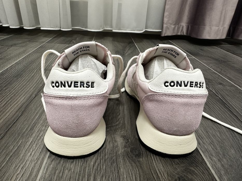 Converse Omega Trainer