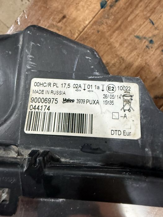 Фара ларгус рено логан оригинал правая