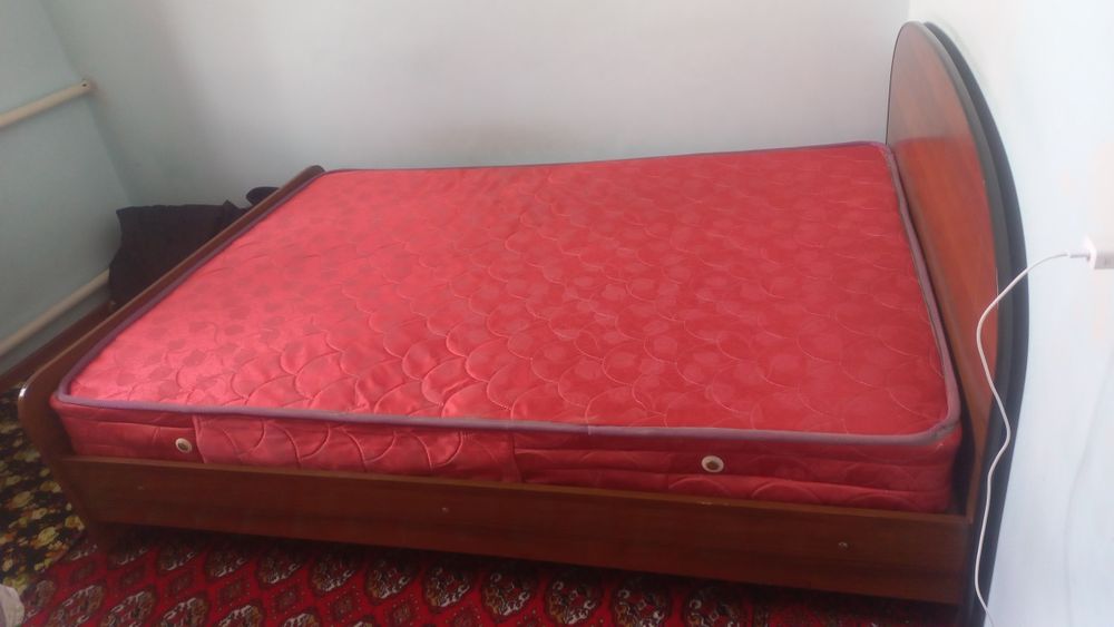 Спальный кроват сатылады бу