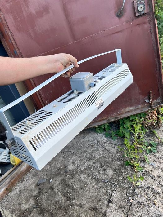 Продам светильники