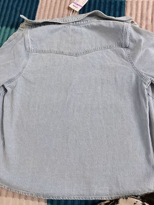 Новая джинсовая куртка, размер M