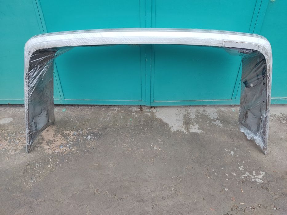 Бампер задний Мерседес 210 /202