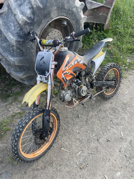 Vând cross 125 4t defect