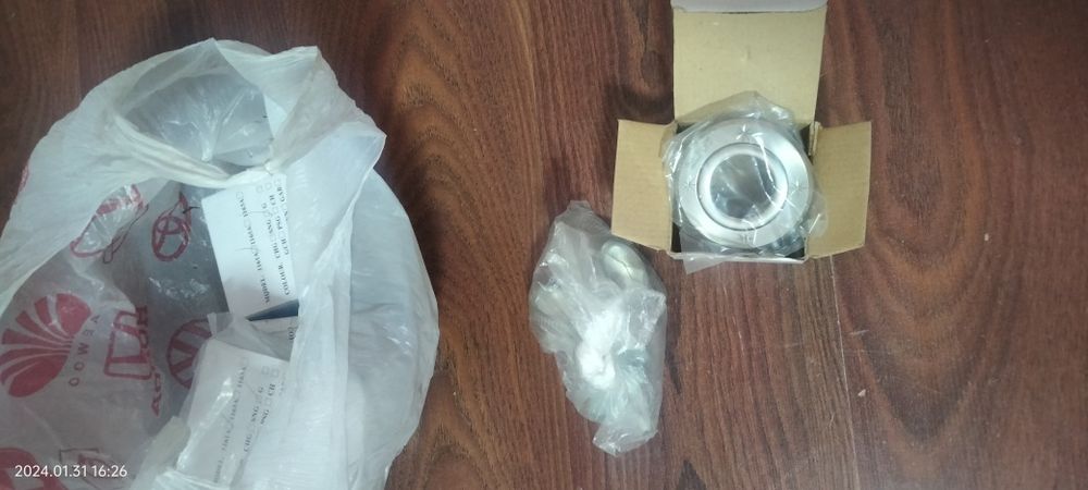 Продам софиты 6шт. новые