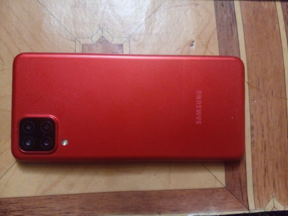 Samsung A 12 korinishi alo