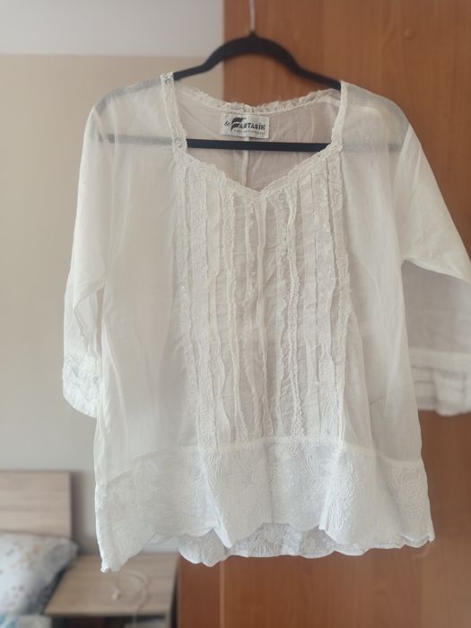 Дамски пролетни блузки по 4лв M/L размер