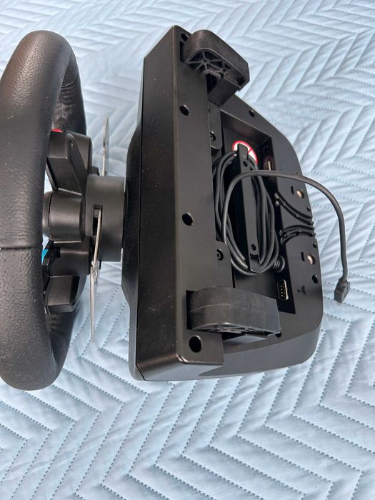 Волан с педали Logitech G29 Driving Force