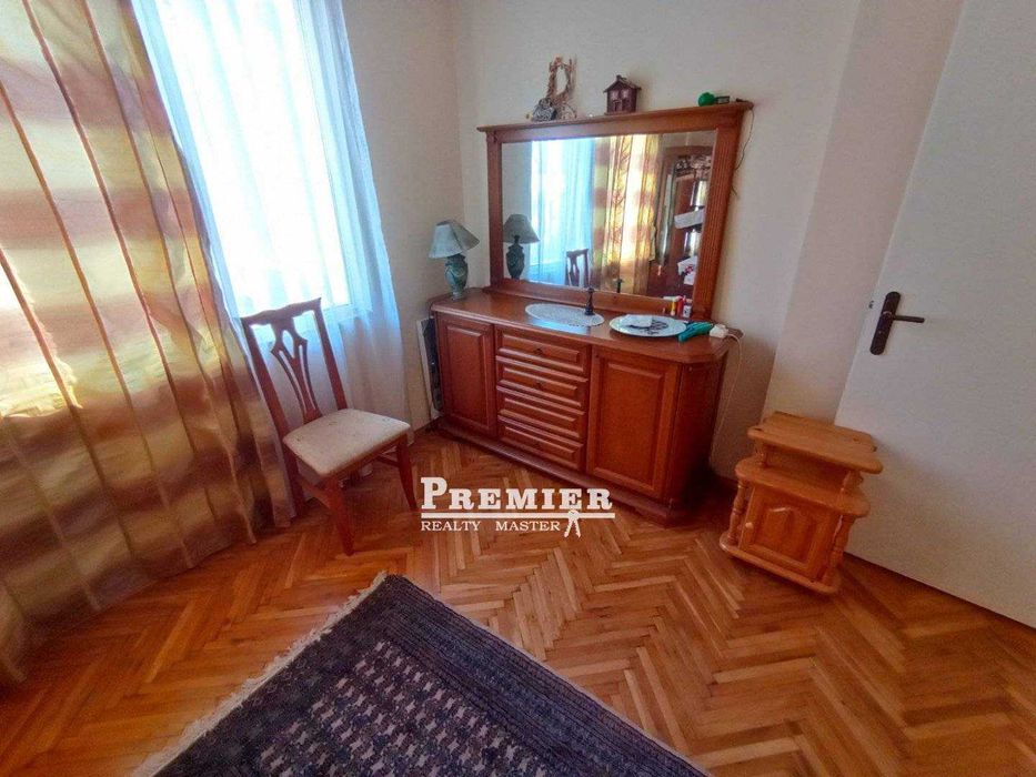 Продава се Къща в Камено - 180 кв.м за 1112 €/кв.м - Снимка #16