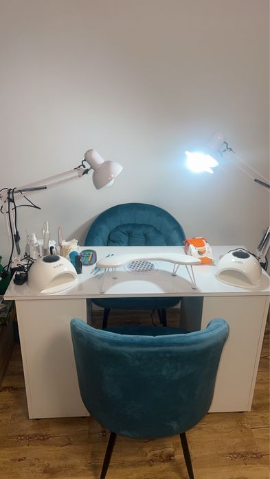 Produse de manichiura cu gel