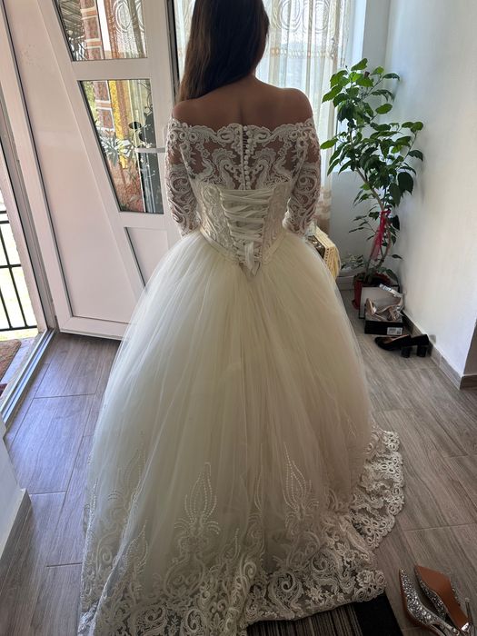 rochie de mireasa