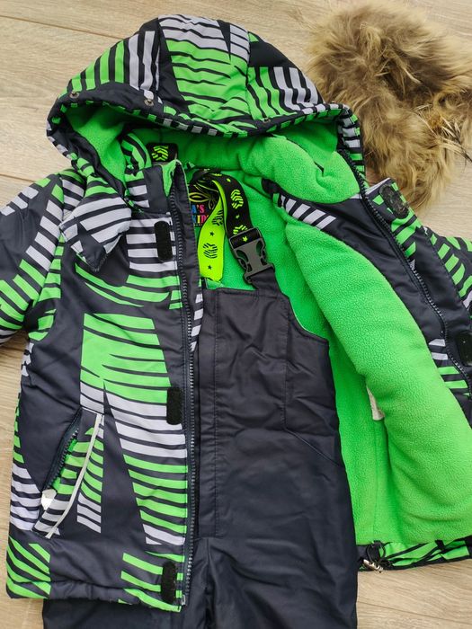 Продам детский комбинезон