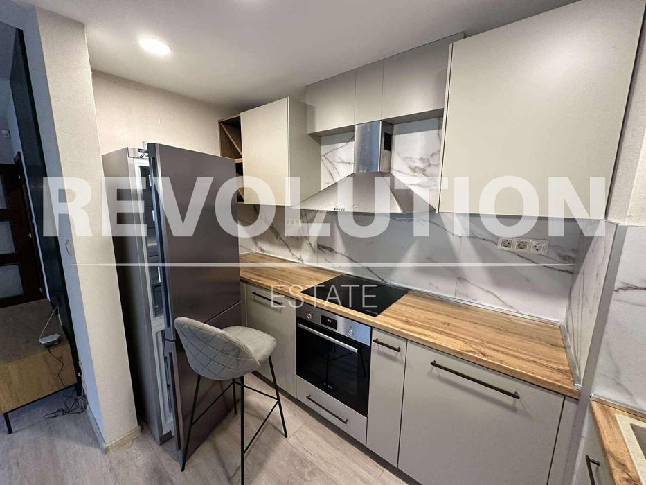 Дава се под наем Мезонет в Варна, Център - 135 кв.м за 1445.85 € - Снимка #5