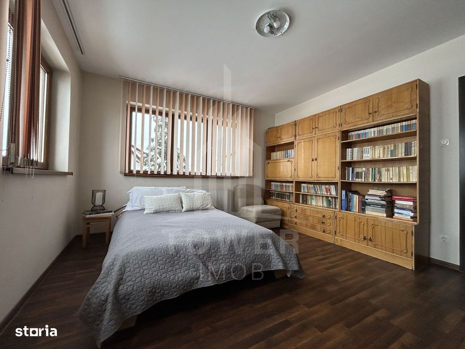 De închiriat Etaj + Mansardă 180 mp | 7 Camere cu 7 Băi | Lupeni Sibiu