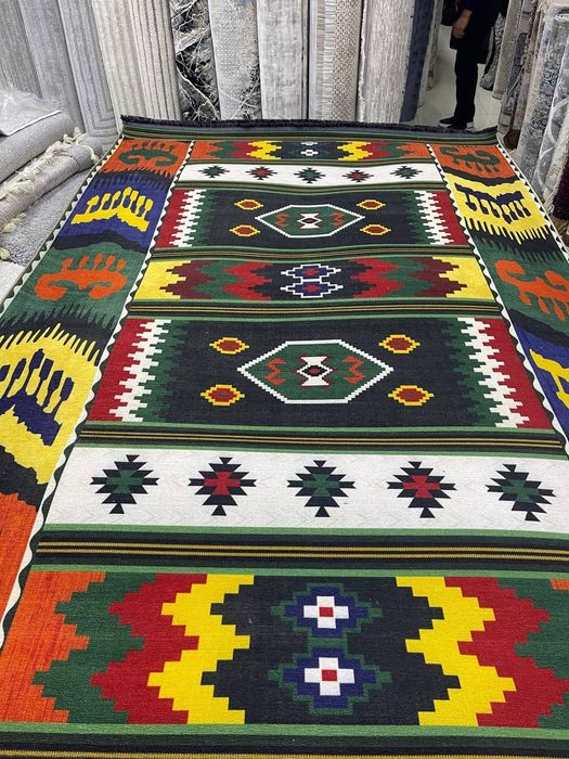 "Ethno-chic" uslubdagi Gilamlar!!!