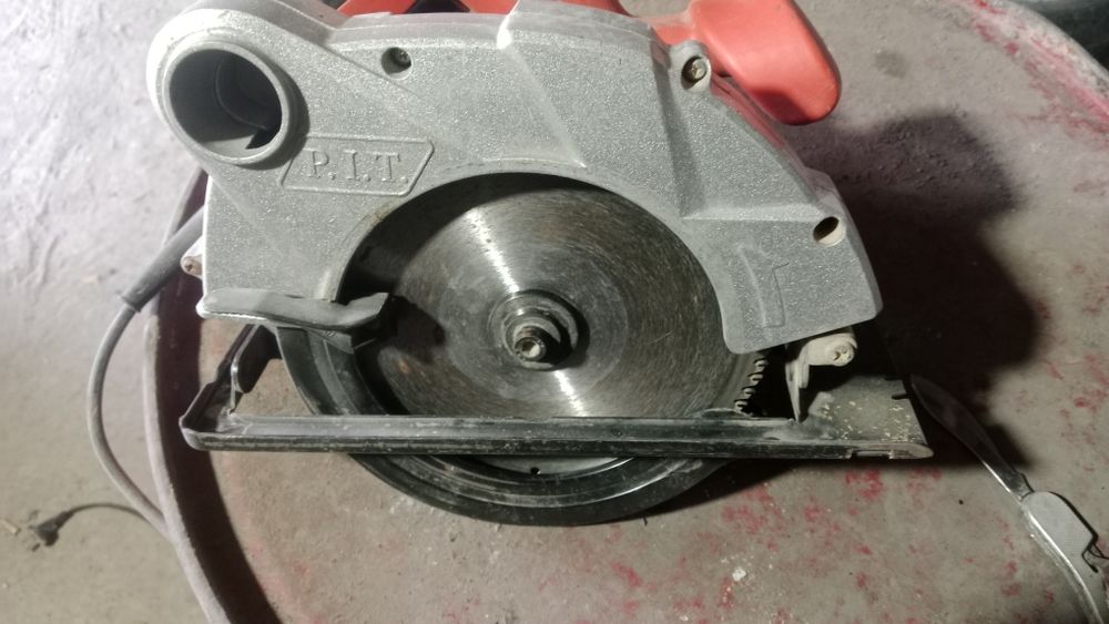 Пчёлка б/у срочно