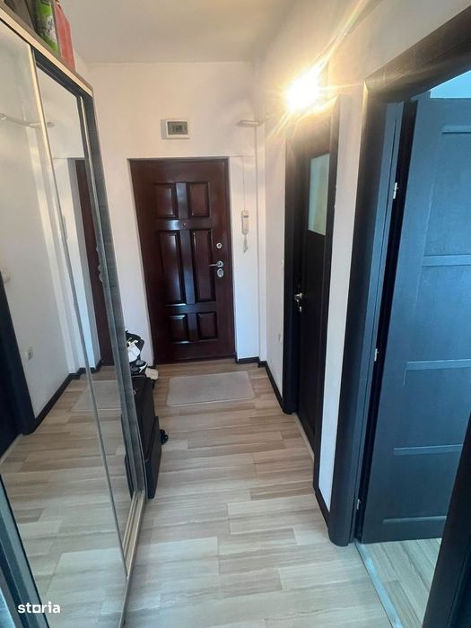 Studiou bloc nou ,et 2 zona ostroveni , mobilat la cheie