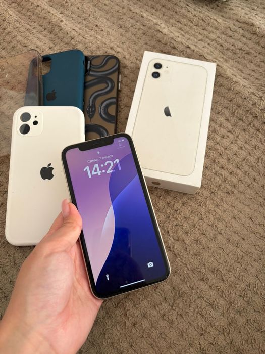 Продам  айфон 11