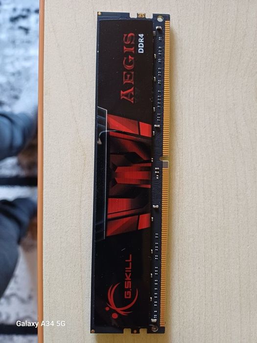 Placuta 16GB DDR4 3000MHz GSkil Aegis
