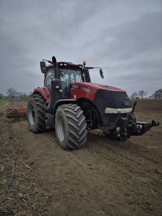 Tractor Case IH Magnum 340