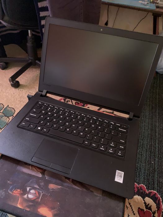 Ноутбук Lenovo DDR-4  с сумкой