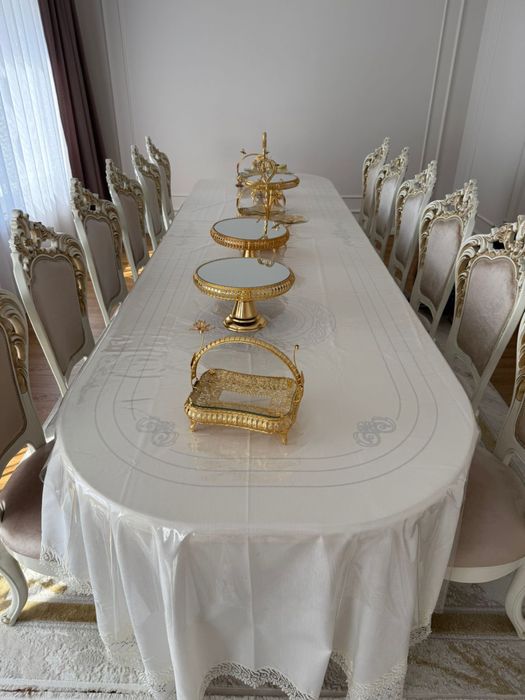 Продам стол, стулья