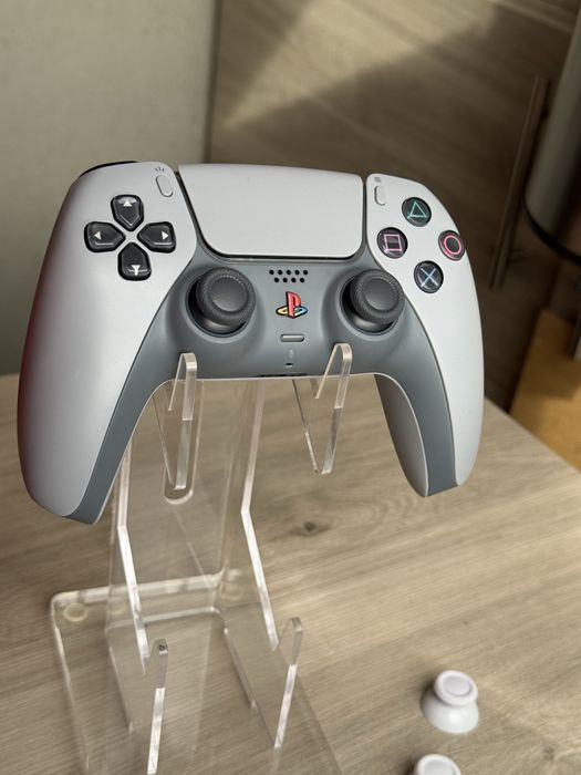 Controller ps5 30th anniversary cu TMR