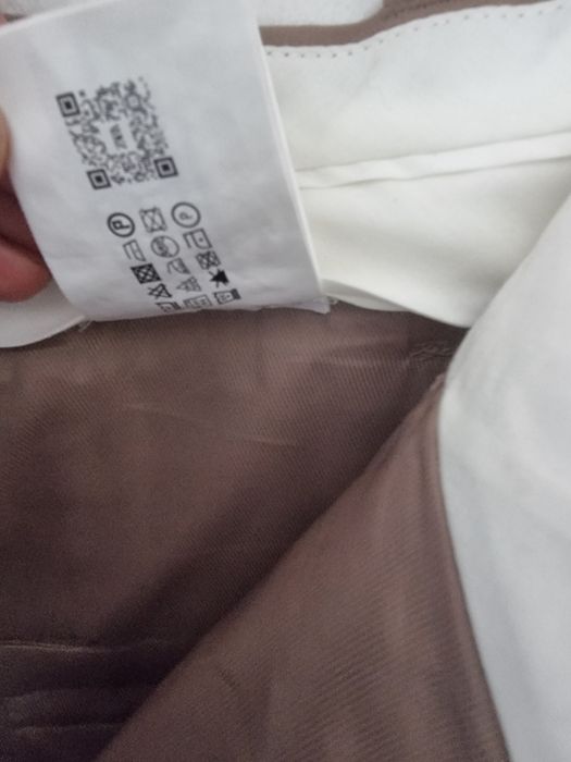 Pantaloni cu crac larg Zara