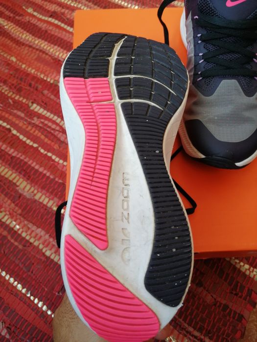 Vand pantofi sport Nike Winflo