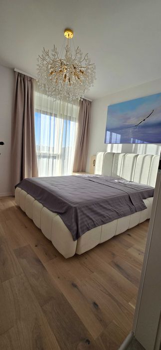 Proprietar inchiriez apartament 2 camere, loc de parcare - prima inchiriere