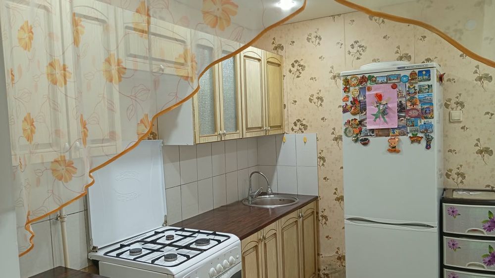 продам 2 комн.кв.в 9 мкр.