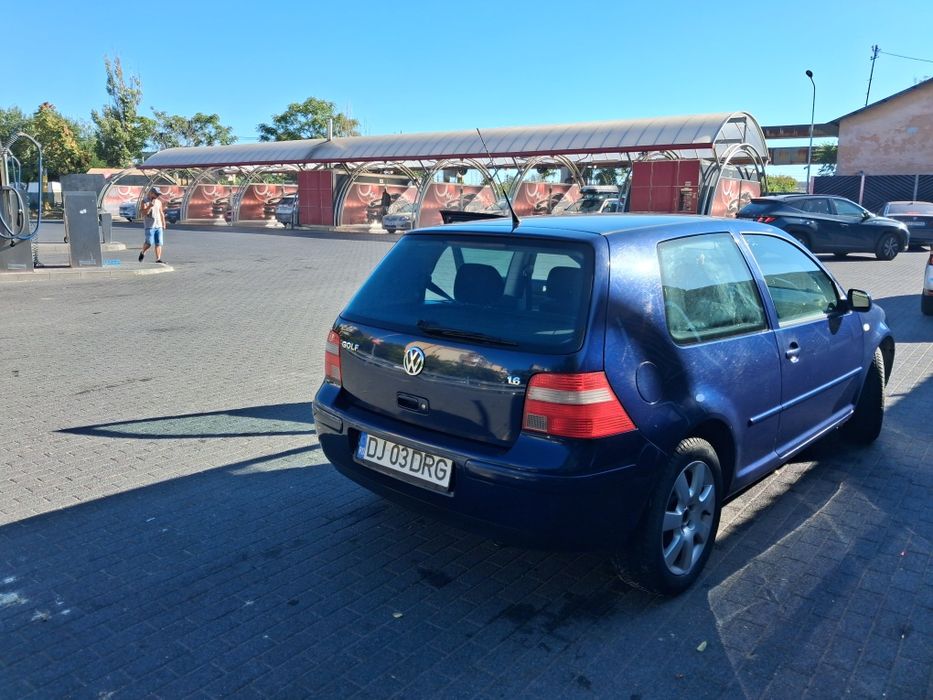 VOLKSWAGEN Golf 2003 — imagine 3