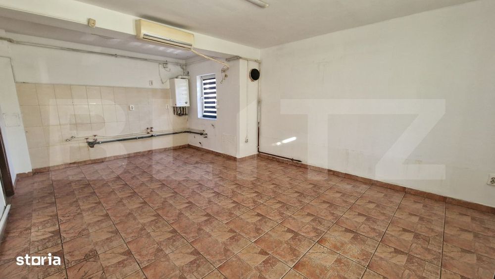 Spatiu comercial 55 mp, vad comercial excelent, parcare inclusa, zona