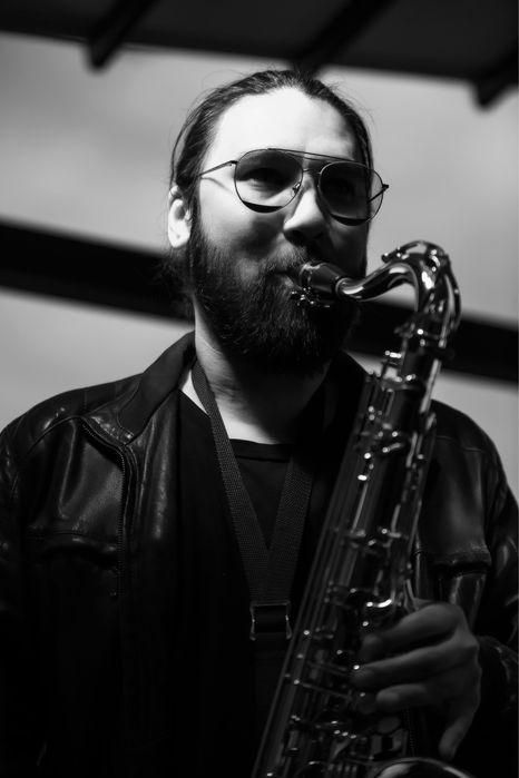 Саксофонист на ваш праздник