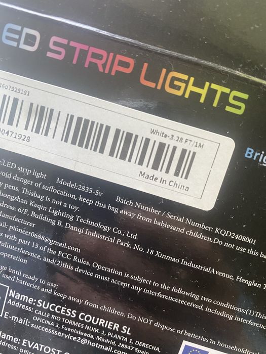 Banda luminoasaLED, adeziva, cu intrerupator