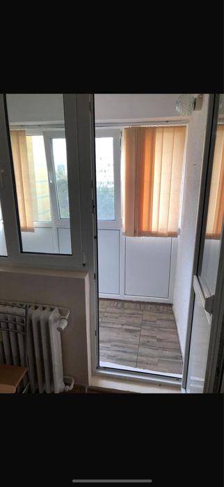 Garsoniera de inchiriat-Piata Delfinului