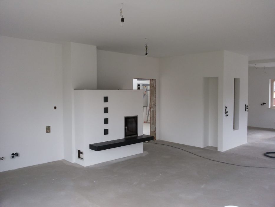 Efectuez lucrări de amenajare interioară și exterioară