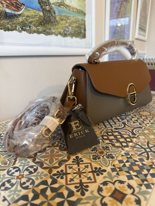 Стилна кафява мини чантичка