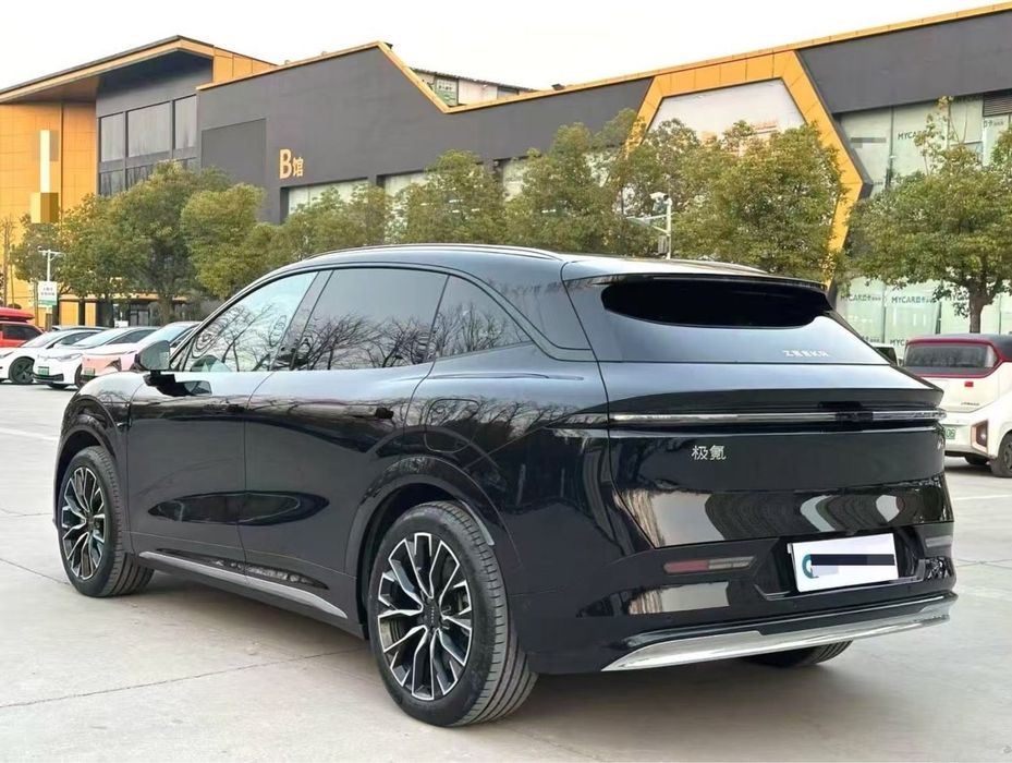 ZEEKR 7X Rwd 75 kWh