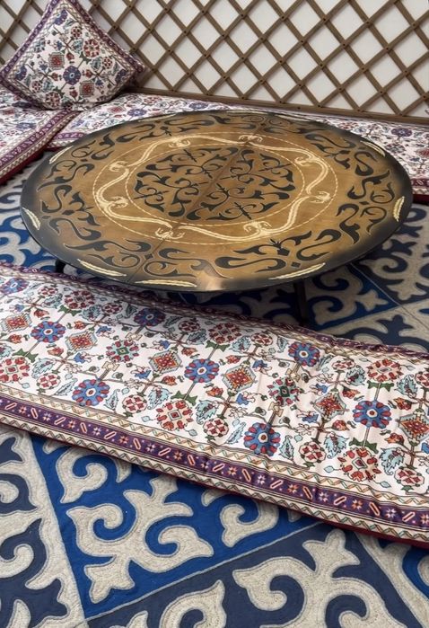 Продам шикарный жер стол премиум качества