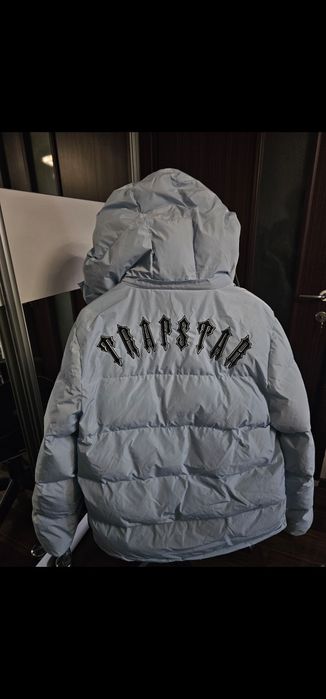 Geaca trapstar baby blue