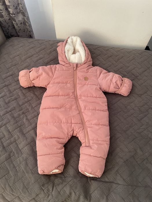 Продам комбенизон детский